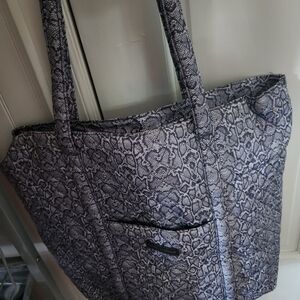 Simply southern tote